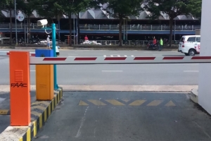 DỰNG BARIER TỰ ĐỘNG NGẦM TẠI NƠI GIAO NHAU VỚI ĐƯỜNG SẮT